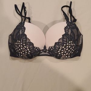 Vs push up bra